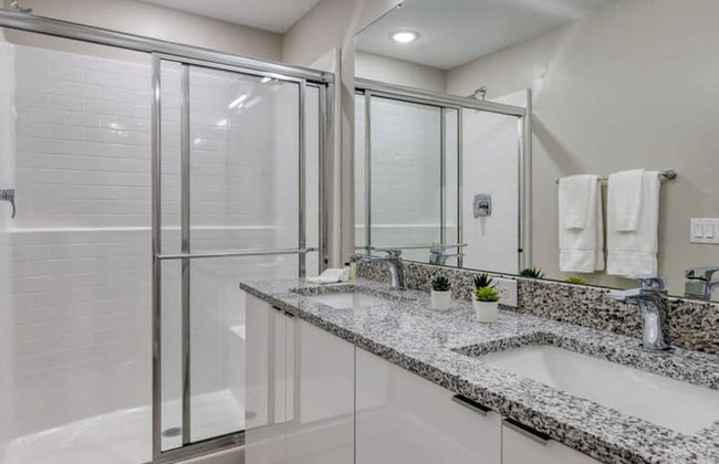 Super Spacious Near Disney With Private Pool - Foto 33