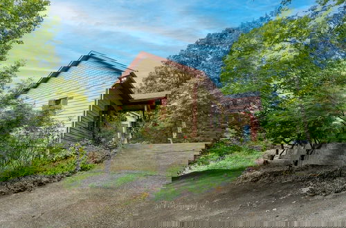 Foto 52 - Enchanted Primrose 2 Bedroom Chalet by RedAwning