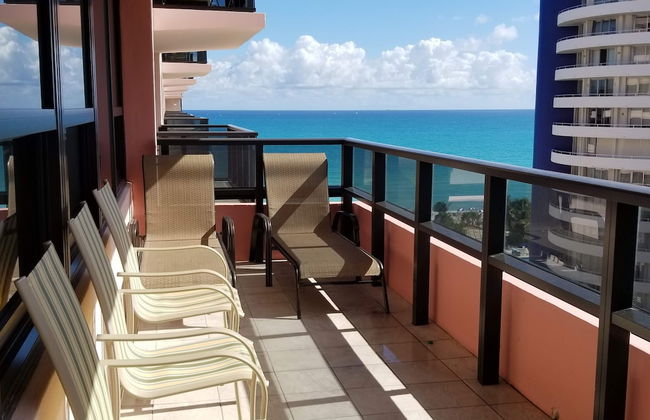 Alexander 1419 3 Bedroom Apts by RedAwning - Foto 40