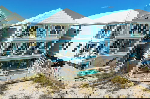 Foto 55 - Luxury Gulf Front, Private Pool, 6-seater Golf Cart, Free Beach Setup
