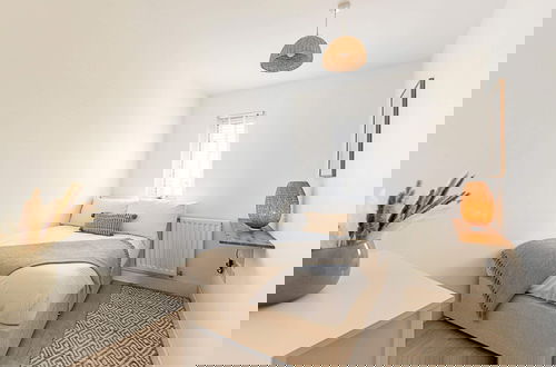 Foto 1 - Semi-detached House With Modern Bespoke Interior