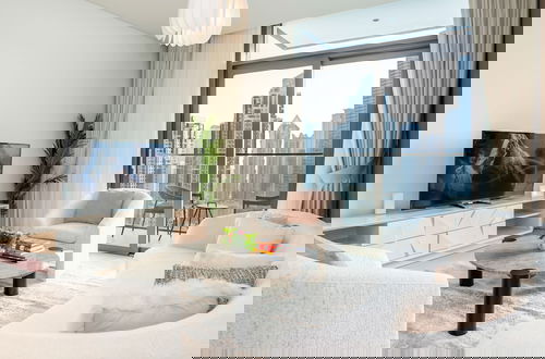 Foto 11 - Homesgetaway- Brand New 2BR Burj Crown