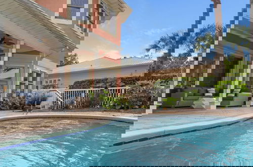 Foto 41 - Spacious Retreat w/ Heated Pool, Sunset Deck & Golf Cart. Quick Walk to Beach
