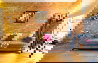 Foto 2 - Central Soho Loft With A C Concierge