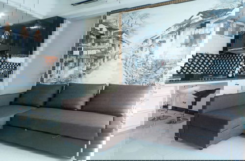 Foto 11 - Vibrant Luxurious 1Br Apartment At La Riz Supermall Mansion