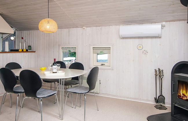 4 Person Holiday Home in Oksbol - Foto 27