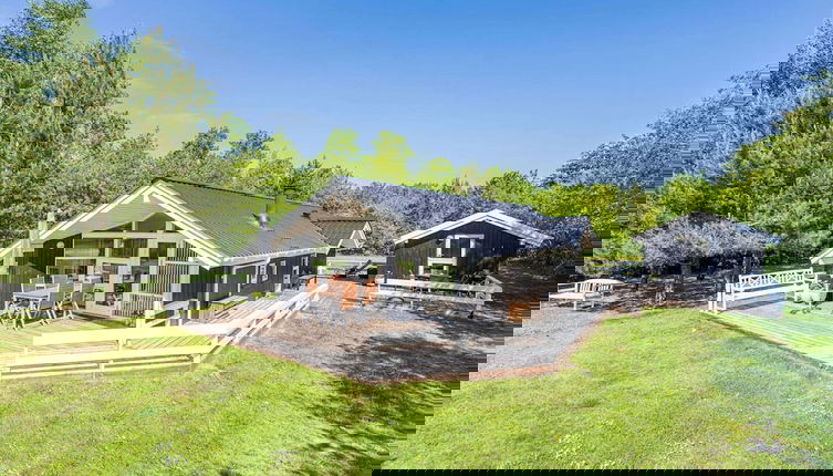 Foto 1 - 4 Person Holiday Home in Oksbol