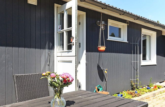 6 Person Holiday Home in Faxe Ladeplads - Photo 8