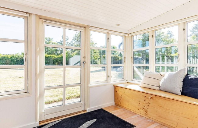 6 Person Holiday Home in Karrebaeksminde - Foto 10