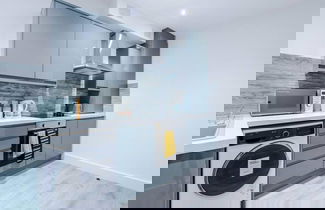 Photo 9 - Old Trafford Two-bedroom Stay by Belvilla