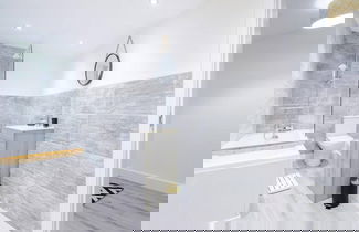 Photo 16 - Old Trafford Two-bedroom Stay by Belvilla