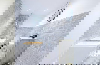 Photo 19 - Old Trafford Two-bedroom Stay by Belvilla