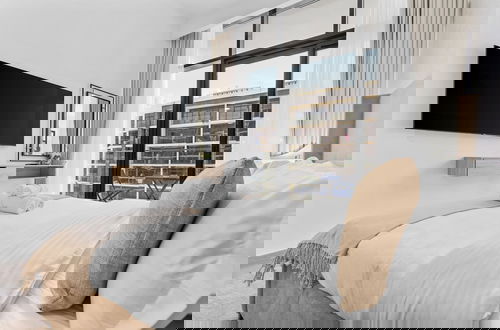 Foto 2 - Waves - Azizi Riviera Building 25 Cozy Studio With Balcony