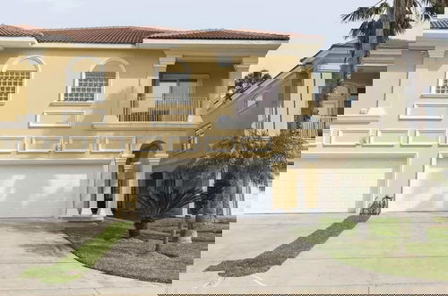 Photo 1 - Villas House Bayview