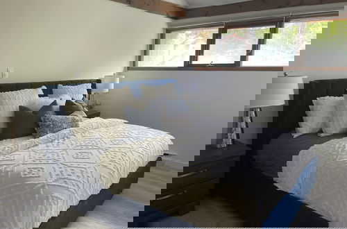 Photo 5 - 6Br Chalet I Ski Out I Private HotTub