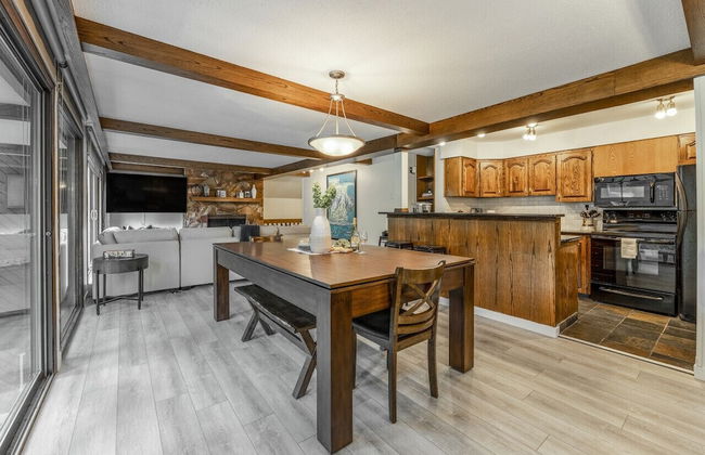 6Br Chalet I Ski Out I Private HotTub - Foto 10