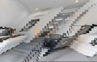 Photo 2 - Elegant retreat in Wynyard Quarter
