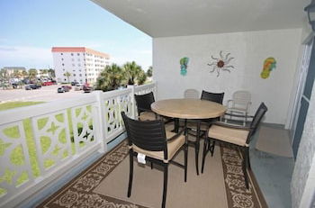 Foto 28 - 235 El Matador 1 Bedroom Condo by RedAwning