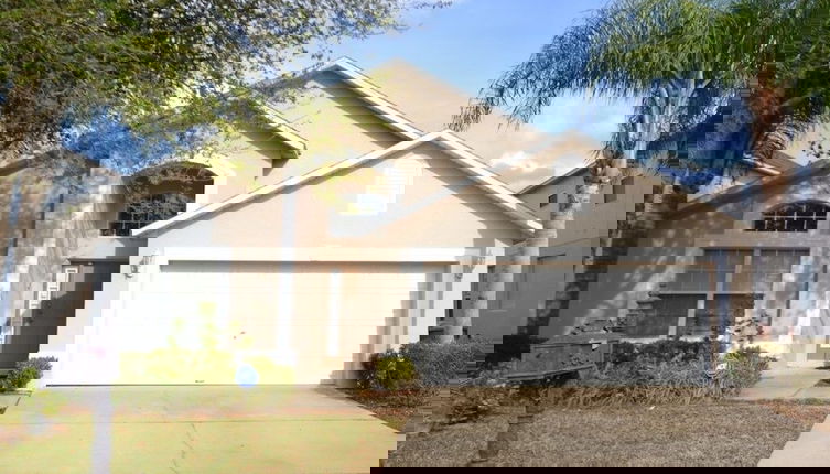 Foto 1 - Oriental Charm 4 Bedroom Home by RedAwning
