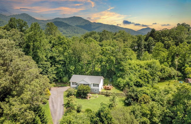 Penny by Avantstay Weaverville Home w/ Mtn Views - Foto 1