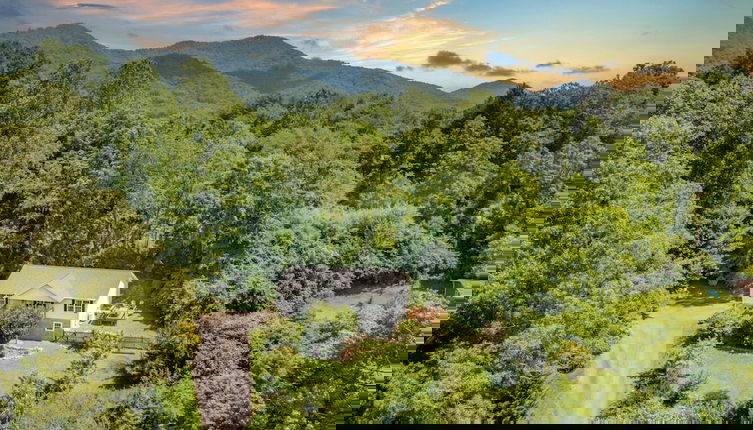 Foto 1 - Penny by Avantstay Weaverville Home w/ Mtn Views