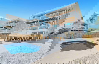 Foto 1 - The Salty Fox with Pool