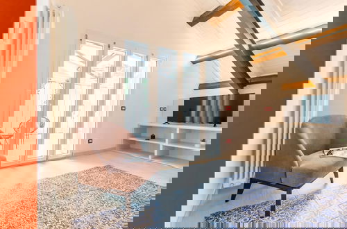Foto 15 - Colonna Apartment 2 by Wonderful Italy