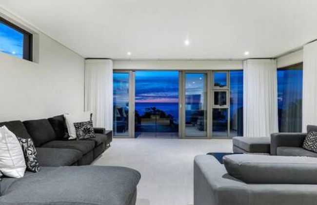 Large 9 Bedroom Villa in Camps Bay w Pool Apostles Views - Foto 4