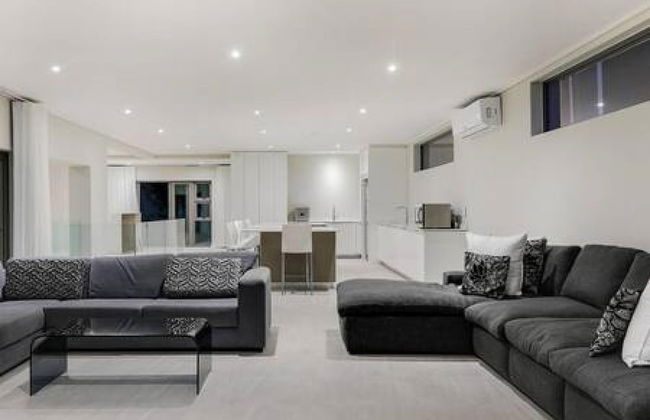 Large 9 Bedroom Villa in Camps Bay w Pool Apostles Views - Foto 9