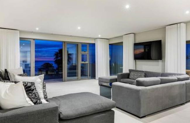 Large 9 Bedroom Villa in Camps Bay w Pool Apostles Views - Foto 11