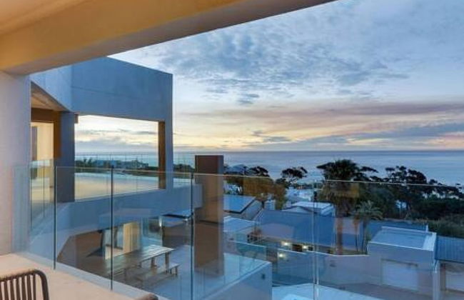 Large 9 Bedroom Villa in Camps Bay w Pool Apostles Views - Foto 23