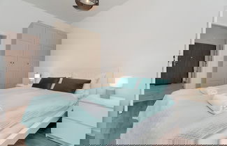 Foto 2 - Cosy Apartment With Balcony by Renters