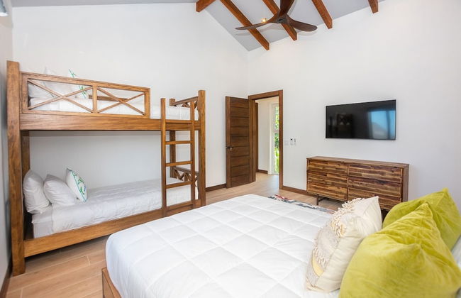 Casa Coral And Casa Palmera 4 Bedroom Home by RedAwning - Photo 4