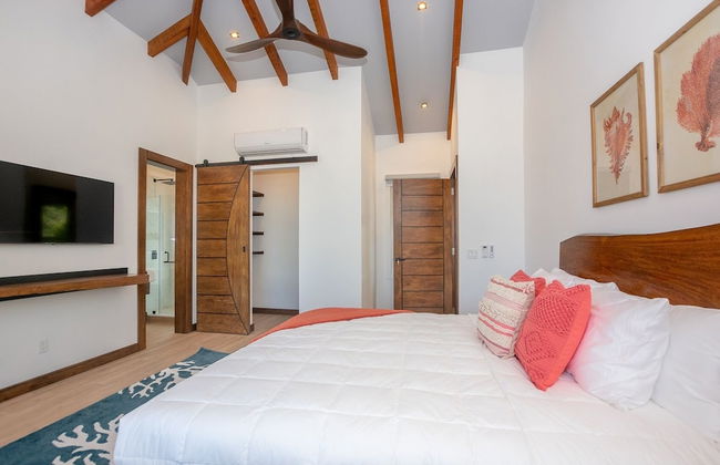 Casa Coral And Casa Palmera 4 Bedroom Home by RedAwning - Photo 3