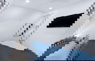 Foto 3 - Pacific Island Inspired Stay Amazing Location