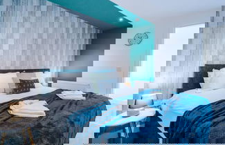 Photo 7 - One-bedroom by Media City UK by Belvilla