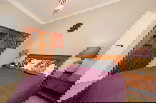 Foto 7 - Cozy Apartment With Balcony by Renters
