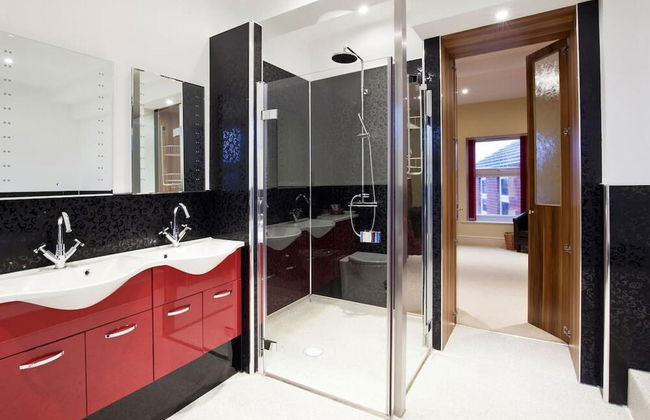 Sapphire - Spacious Apartment Near the Sea - Photo 10