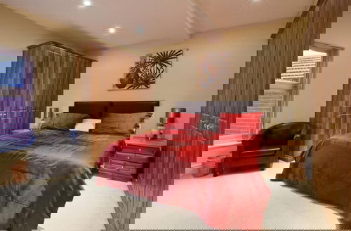 Photo 7 - Sapphire - Spacious Apartment Near the Sea