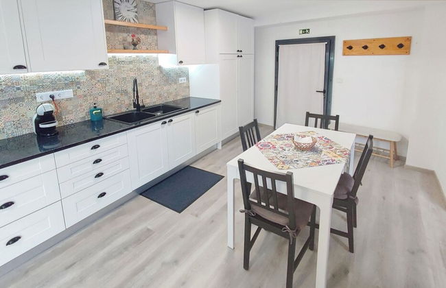 Explore Ponta Delgada in Comfort - Charming 2-bedroom Vacation Rental - Photo 18
