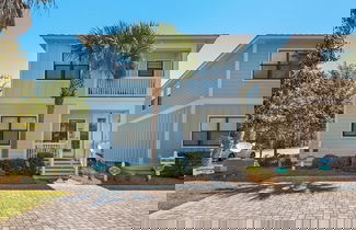 Foto 1 - Blue Mountain Beach - Sleeps 12 - Steps From Pool