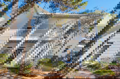 Foto 55 - Coastal Getaway - Beach, Pool, Golf Cart, Seagrove Beach!