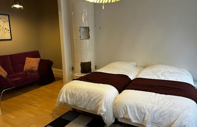 Captivating 1-bed Apartment in Stockholm - Photo 2
