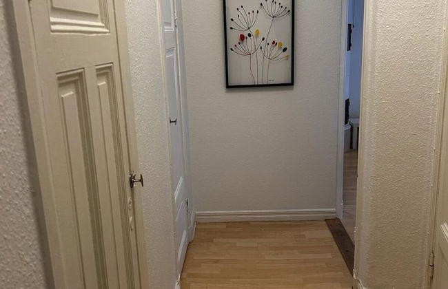 Captivating 1-bed Apartment in Stockholm - Photo 9