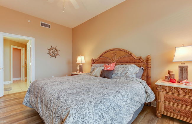 Comfortable Modern Condo with Amazing Ocean View from 750 sqft Balcony - Unit 0107 by RedAwning - Foto 3