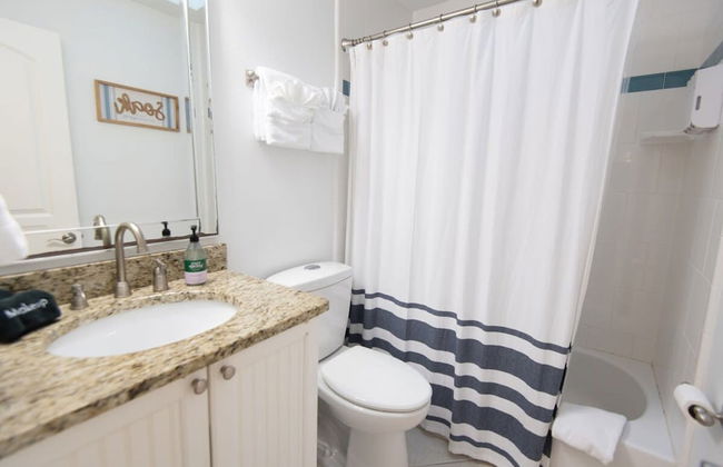 Sandy Shores 2BR Beach Getaway and Surf Spot - Photo 47