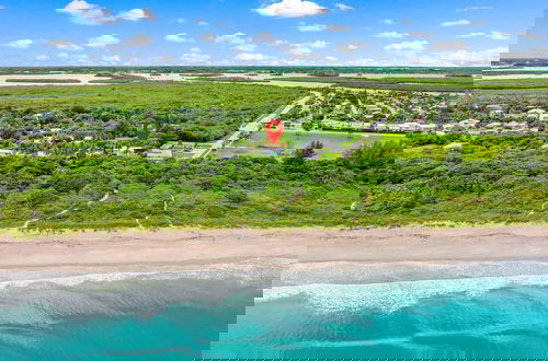 Foto 51 - Secluded Beachfront Vibes Surf Pet Friendly