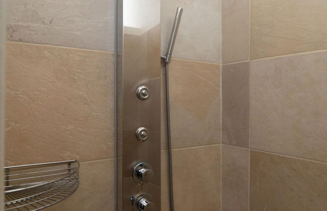 Villa Il Casale Onifai Intera - Photo 34