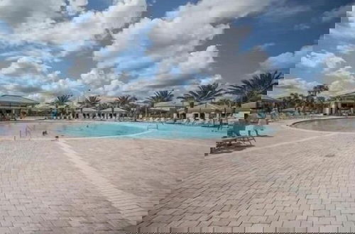 Foto 18 - 1630mvd-the Retreat At Championsgate 5 Bedroom Home by RedAwning