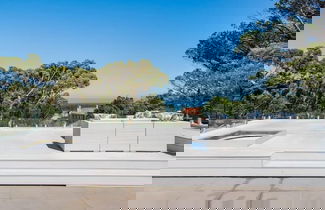 Foto 1 - Elegant Villa w Coastal Views Nestled Below Lions Head The Grange